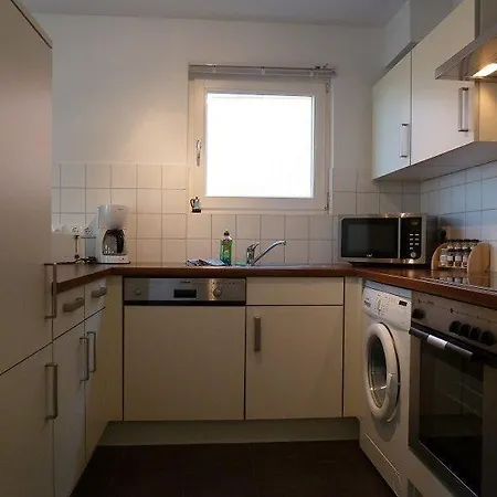 Fewo-6-1-n-ferienwohnung-in-graal-mueritz Apartamento *