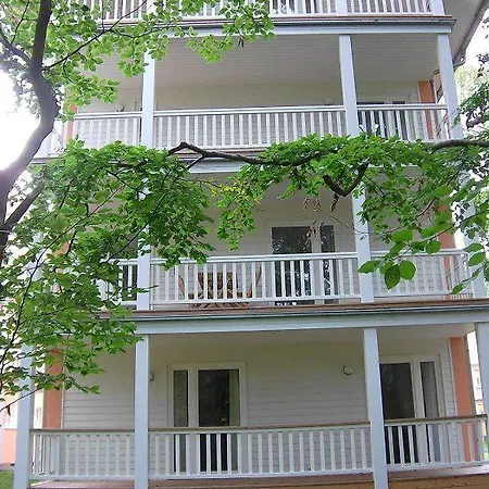 Apartamento Fewo-6-1-n-ferienwohnung-in-graal-mueritz